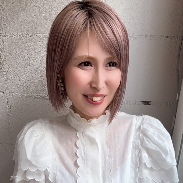 BONNY COUTURE 【ボニークチュール】【ボニークチュール】のスタッフ紹介。芦田あきえ