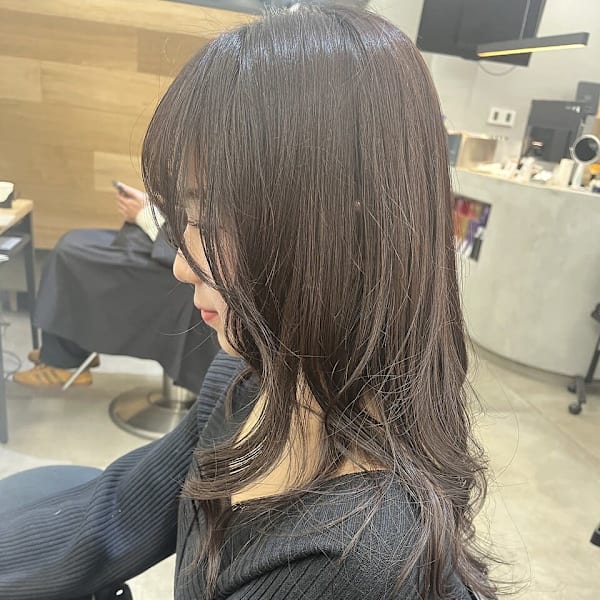 透明感ダークカラー