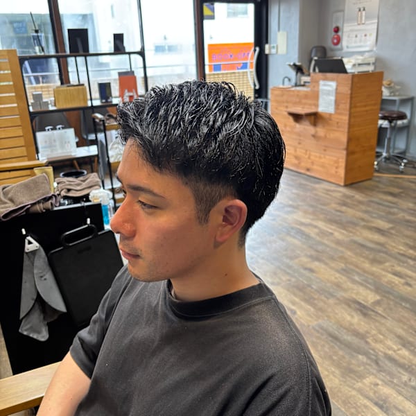 アップバングショート