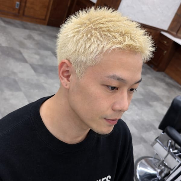 WHISKERS BARBER SHOP×スタイル