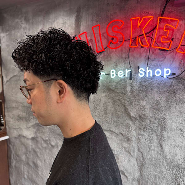 WHISKERS BARBER SHOP×スタイル