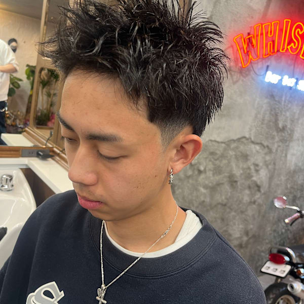 WHISKERS BARBER SHOP×スタイル