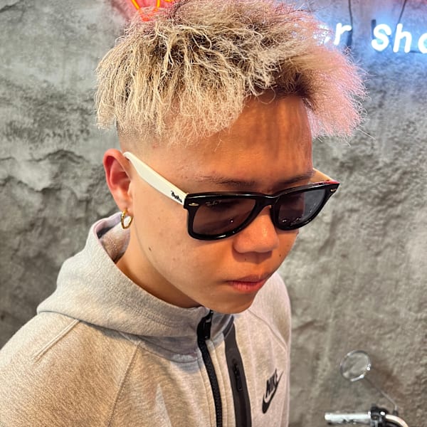 WHISKERS BARBER SHOP×スタイル