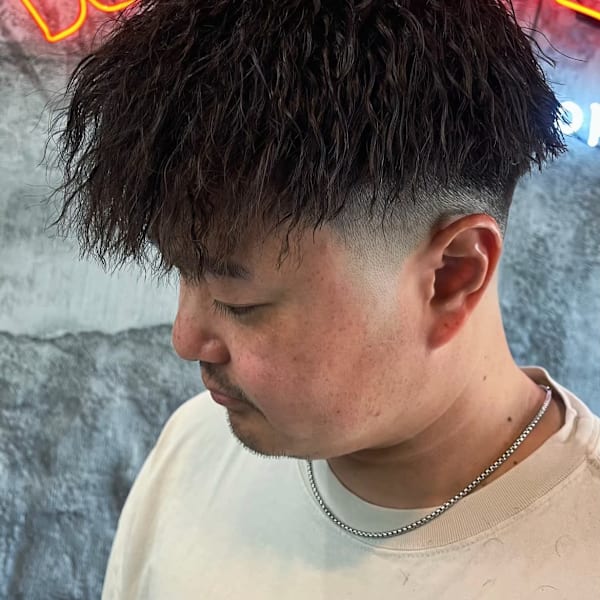 WHISKERS BARBER SHOP×スタイル