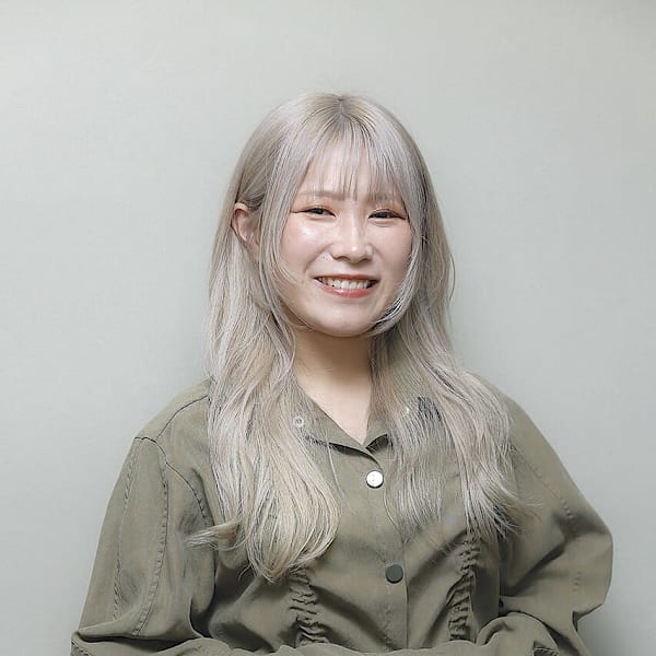 浅草 美容室 完全完結型個室サロン 八八.salon(ヤヤ) 髪質改善 9月NEWOPEN！【アサクサビヨウシツ カンゼンカンケツガタコシツサロン ヤヤサロン】のスタッフ紹介。石塚 聖美