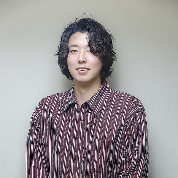 浅草 美容室 完全完結型個室サロン 八八.salon(ヤヤ) 髪質改善 9月NEWOPEN！【アサクサビヨウシツ カンゼンカンケツガタコシツサロン ヤヤサロン】のスタッフ紹介。楠 裕貴