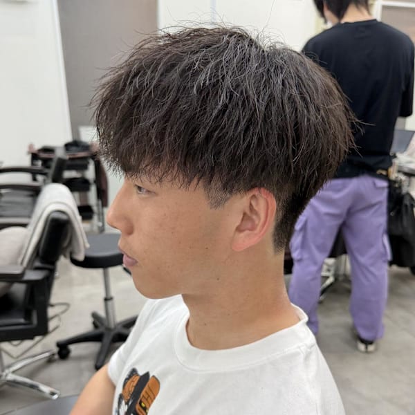 “短めマッシュ”