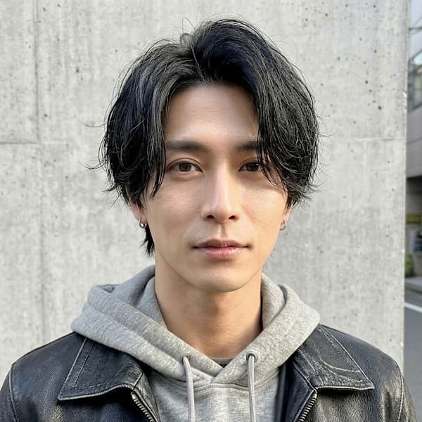 ナチュラルアップバングビジカジ軽めマッシュハーフアップバング