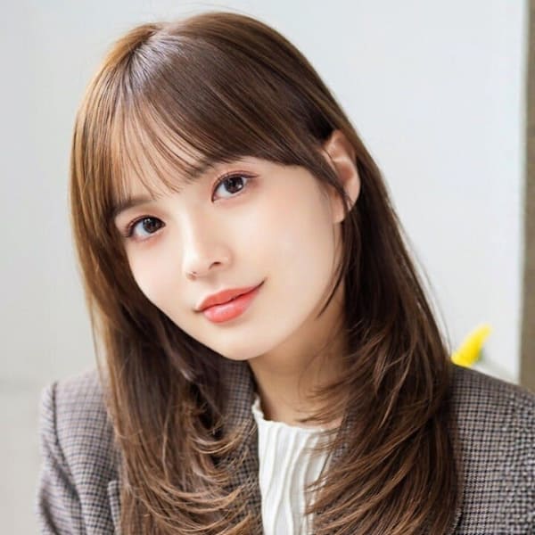 ロングレイヤー 小顔似合わせカット 透明感カラー ブラウン