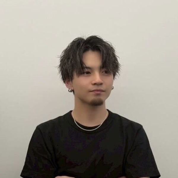 藤枝 史音|AGATA hair 西風新都店