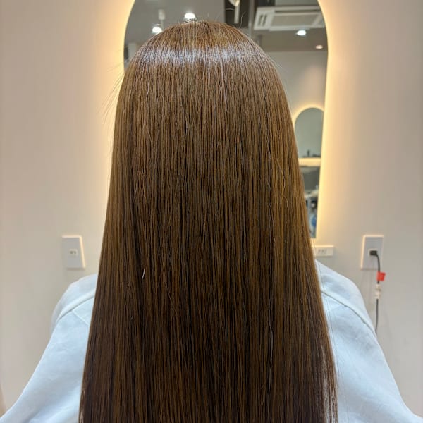 ロングもハイトーンも◎髪質改善ヘアカラー