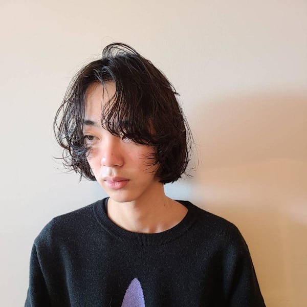 アンニュイなパーマのマッシュボブ