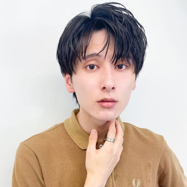 夏のビジネス◎爽やかアップバングショートカット
