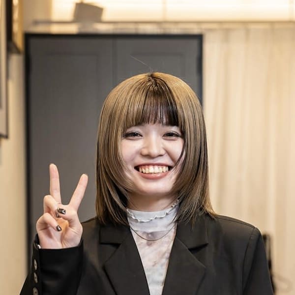 新里 七星|HAIR & MAKE EARTH 沖縄泡瀬店