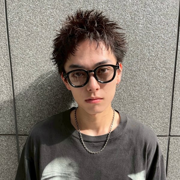 王道スパイキーショート×無造作束感