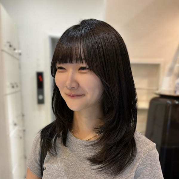 ツヤ感ミディアムレイヤー