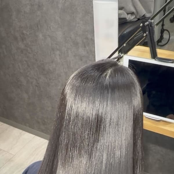 髪質改善ストレート