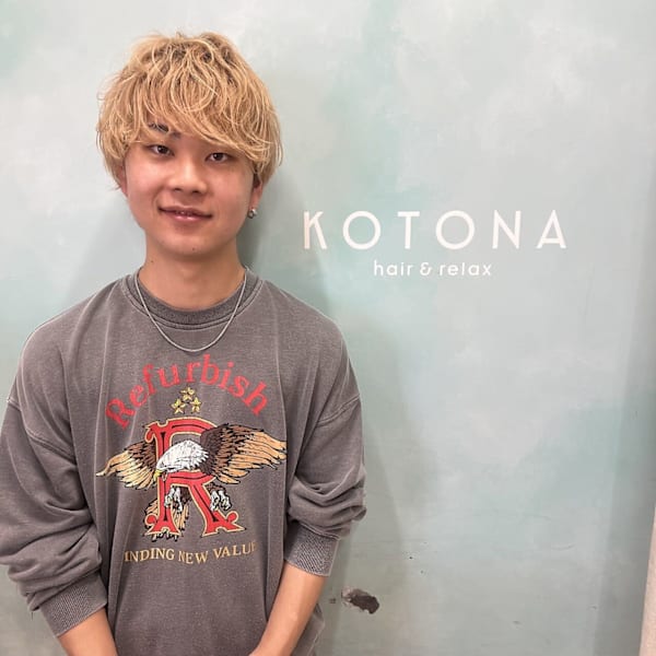 コトナ 越谷店【コトナコシガヤテン】のスタッフ紹介。金子