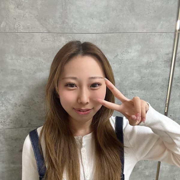 YUI|Aspii nail&eyelash