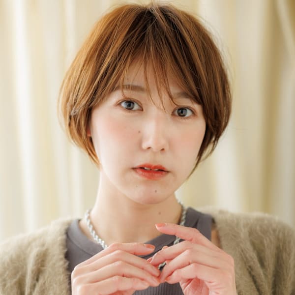 透明感オレンジベージュ12トーン小顔丸みショート20代30代