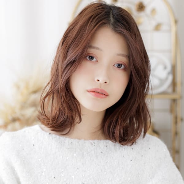 抜け感エアリーパーマブリーチなしレイヤーボブディ ワンレン