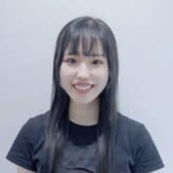 M-Nail スカルプ/長さだし/痛ネイル/3D【エム ネイル スカルプ ナガサダシ イタネイル スリーディー】のスタッフ紹介。カリン