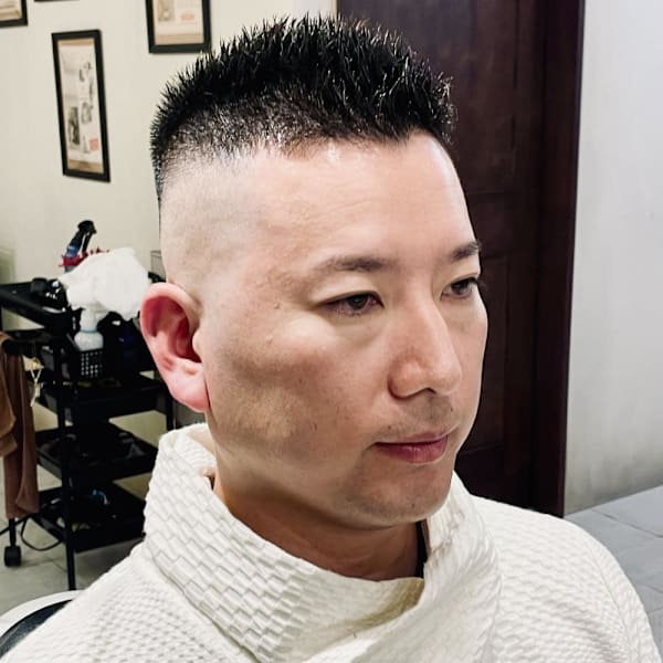 【40代 男性】デザインスキンフェード