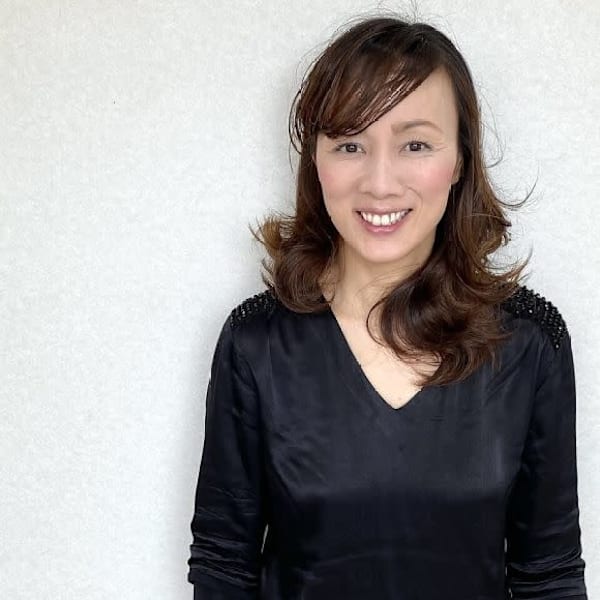 Zina 本八幡【ジーナ モトヤワタ】のスタッフ紹介。CHIKA