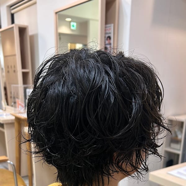 無造作パーマショート