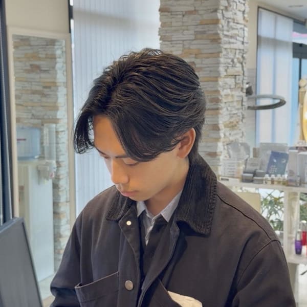 10代20代30代メンズセンターパート
