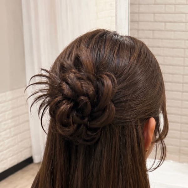 【北新地ヘアセット】カチモリハーフアップ