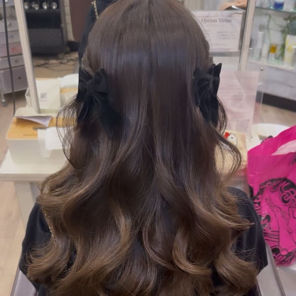 【北新地ヘアセット】フォワードハーフツイン
