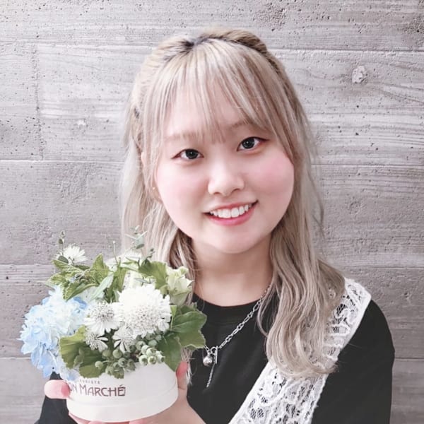 野口　晴菜|hair+resort bouquet