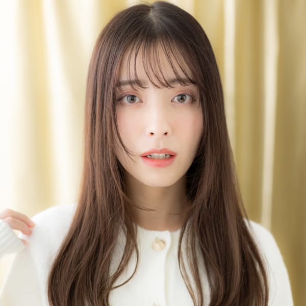 美髪グレージュブラウン顔周りカットレイヤーロング30代40代
