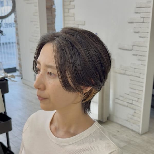 20代30代大人ショートウルフ|CREA