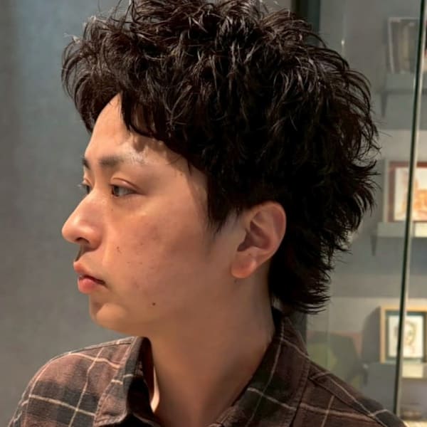 ニュアンスパーマ アップバング 黒髪ショート 束感 無造作