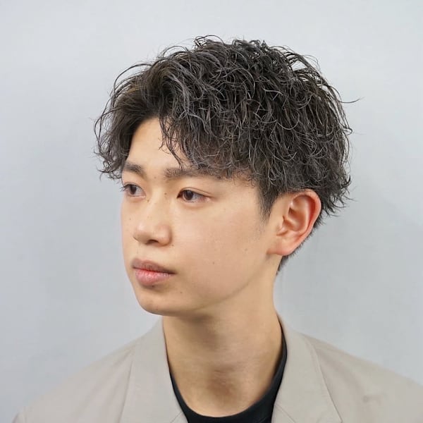 ツイストスパイラル/メンズパーマ〈理容室〉