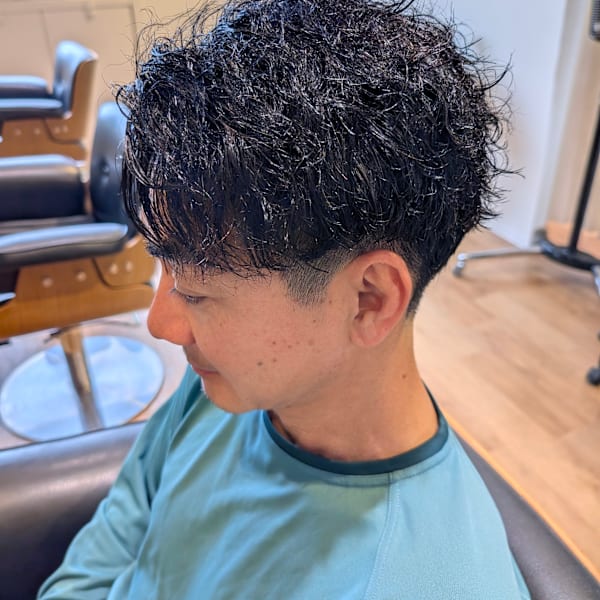 強さ少しプラス　ツイストパーマ