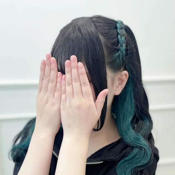 【ヘアメ】カラー映え！編み上げハーフツイン♪
