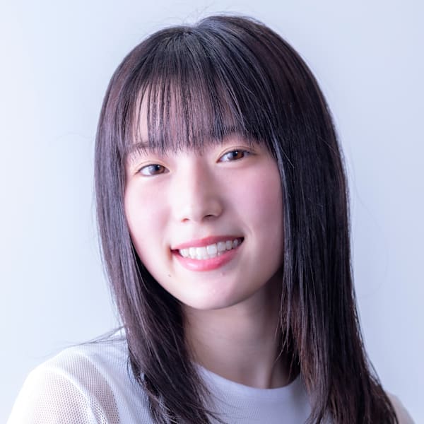 清涼感あふれるツヤありミディ