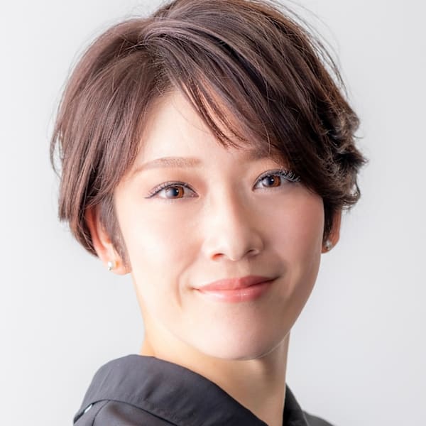 女性らしい柔らかさと強さを兼ね揃えたショート