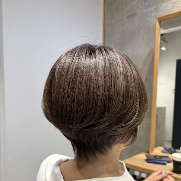 ◇大人40代50代60代ショートボブ丸みショート白髪ぼかし