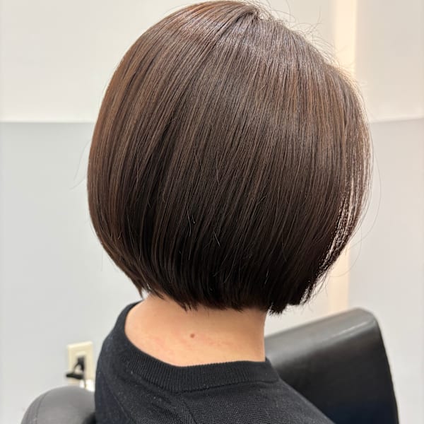 まとまる大人ショート|浅草 髪質改善サロン Ele. 個室美容院【エル】