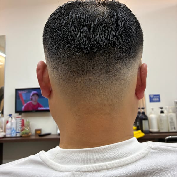 ゼロフェード|カットサロンタウラアルチザンヘアー