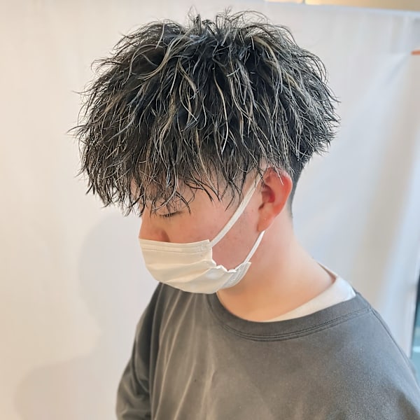 ハイライトメッシュ×波巻きスパイラルパーマ|AGATA hair 西風新都店