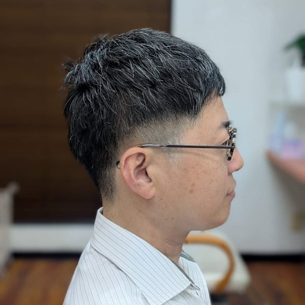 週末への活力チャージに金曜ナイター営業をご活用ください。