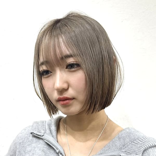東林間ケアブリーチ透明感グレージュタッセルボブ