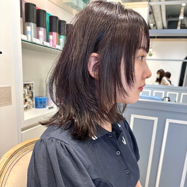 ミディアムレイヤーウルフ暗めモカブラウンイルミナアース|CHAINON 赤羽店