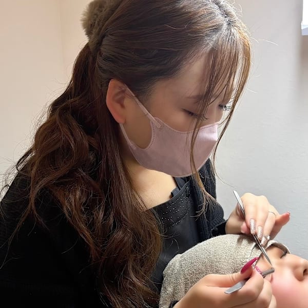 横谷 ミカ|n plus eyelash salon