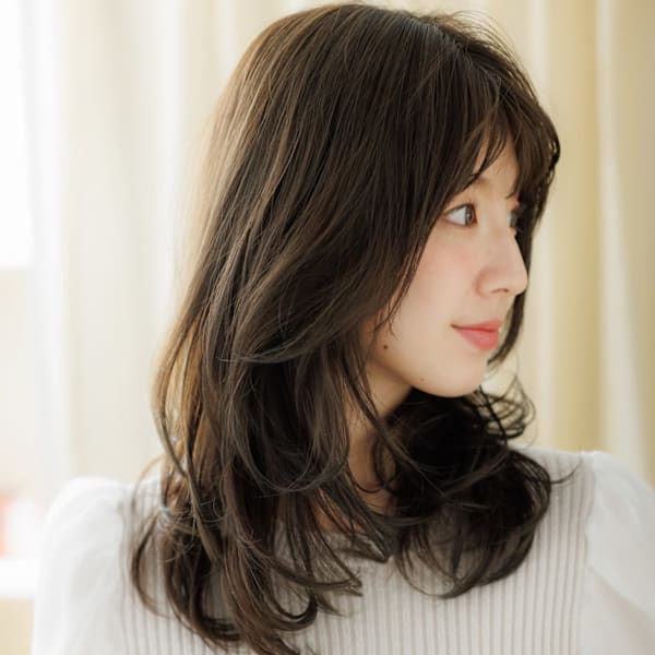 オリーブベージュデジタルパーマ小顔レイヤーロング20代30代
